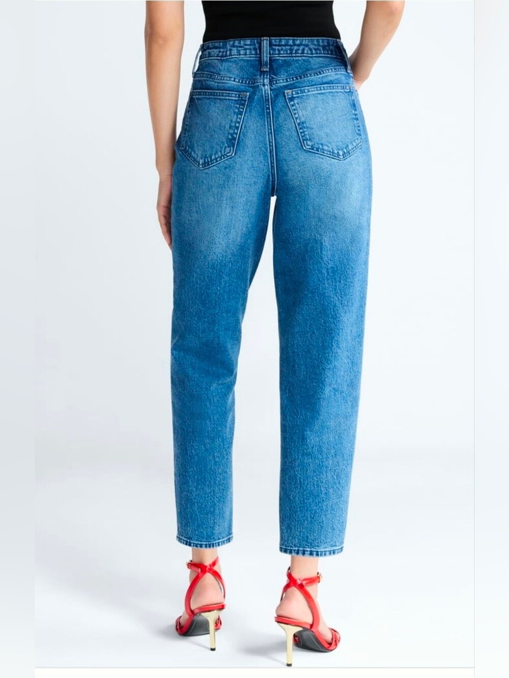 New Devil Wears Prada Scoop collection Women's Crease Barrel Jeans, size 4 - Picture 2 of 3